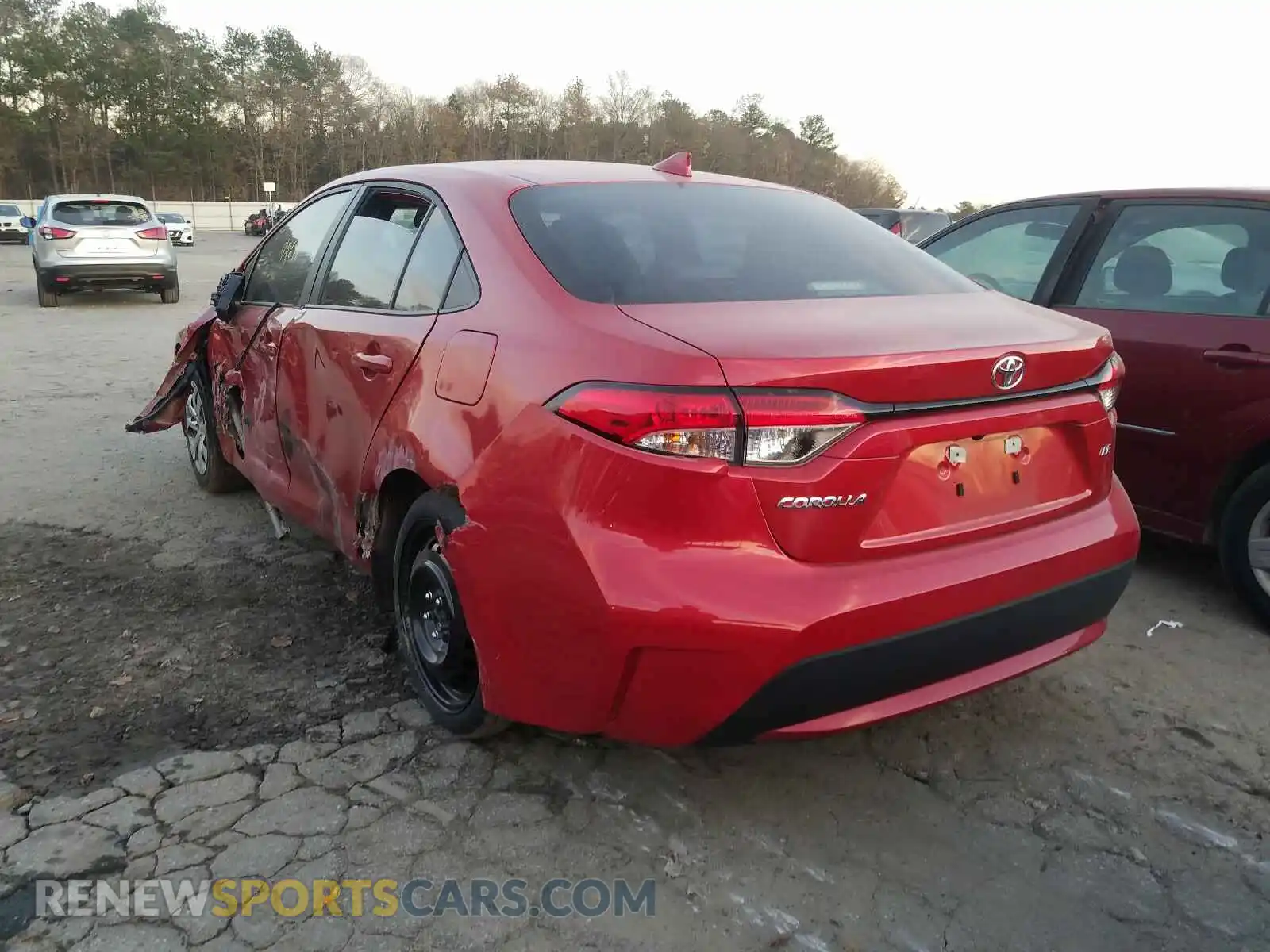 3 Photograph of a damaged car 5YFEPRAEXLP046199 TOYOTA COROLLA 2020