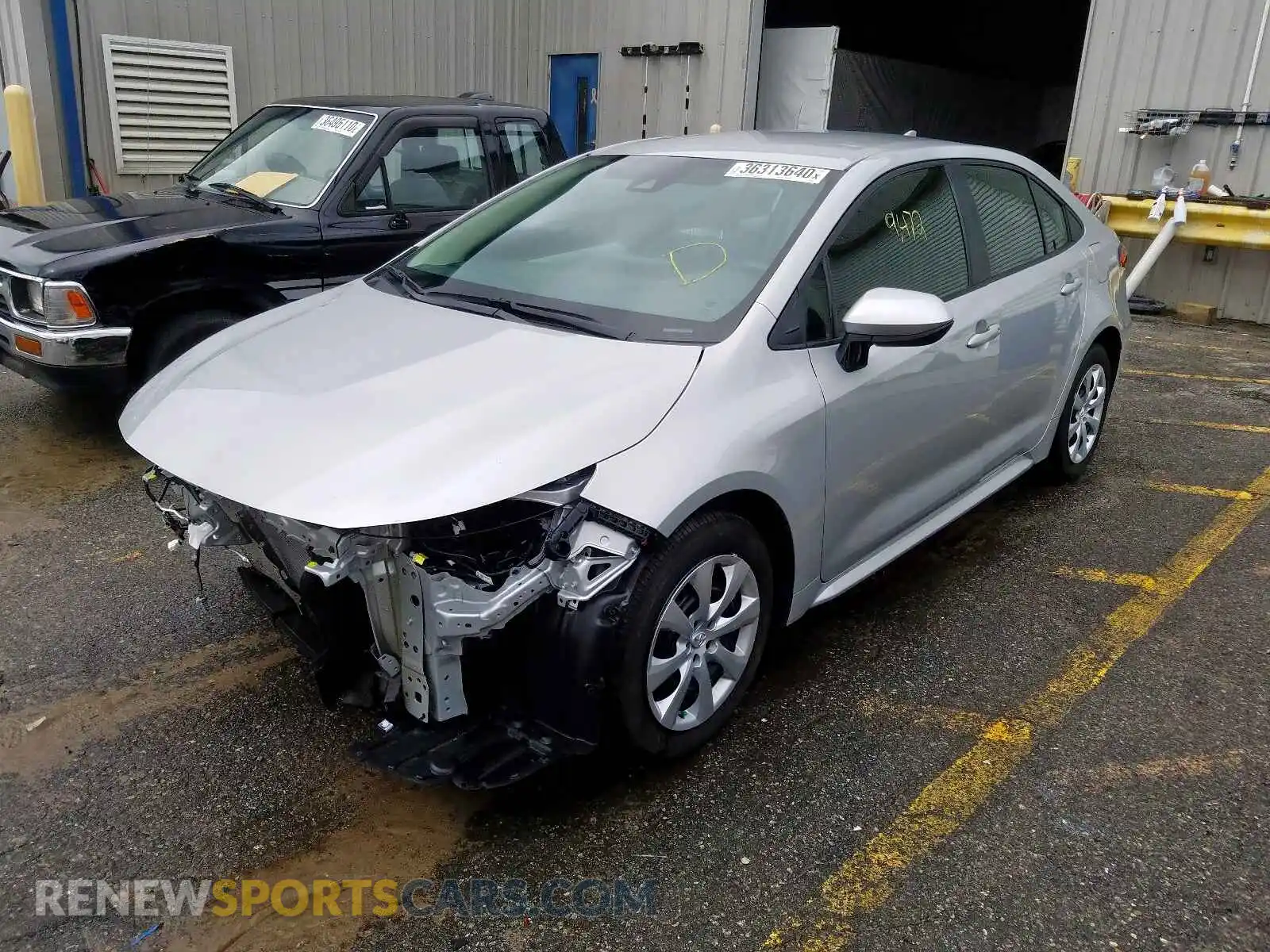 2 Photograph of a damaged car 5YFEPRAEXLP052794 TOYOTA COROLLA 2020
