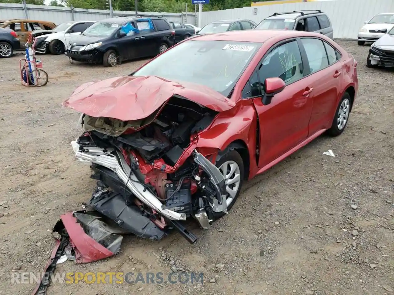 2 fotografías del automóvil dañado 5YFEPRAEXLP065853 TOYOTA COROLLA 2020