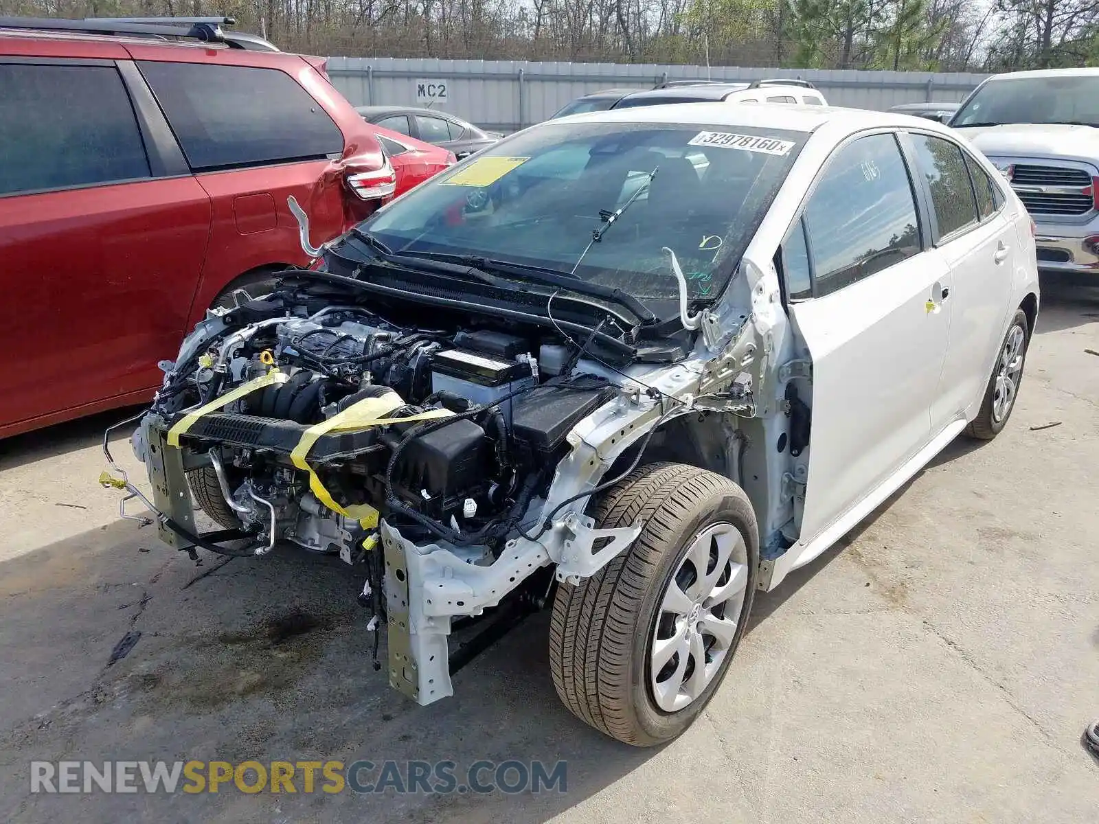 2 Photograph of a damaged car 5YFEPRAEXLP067246 TOYOTA COROLLA 2020