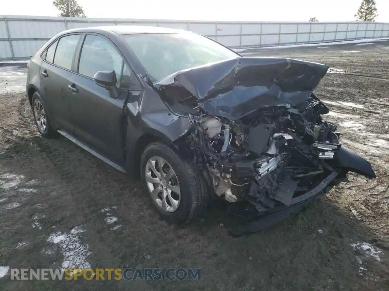 1 Photograph of a damaged car 5YFEPRAEXLP072561 TOYOTA COROLLA 2020