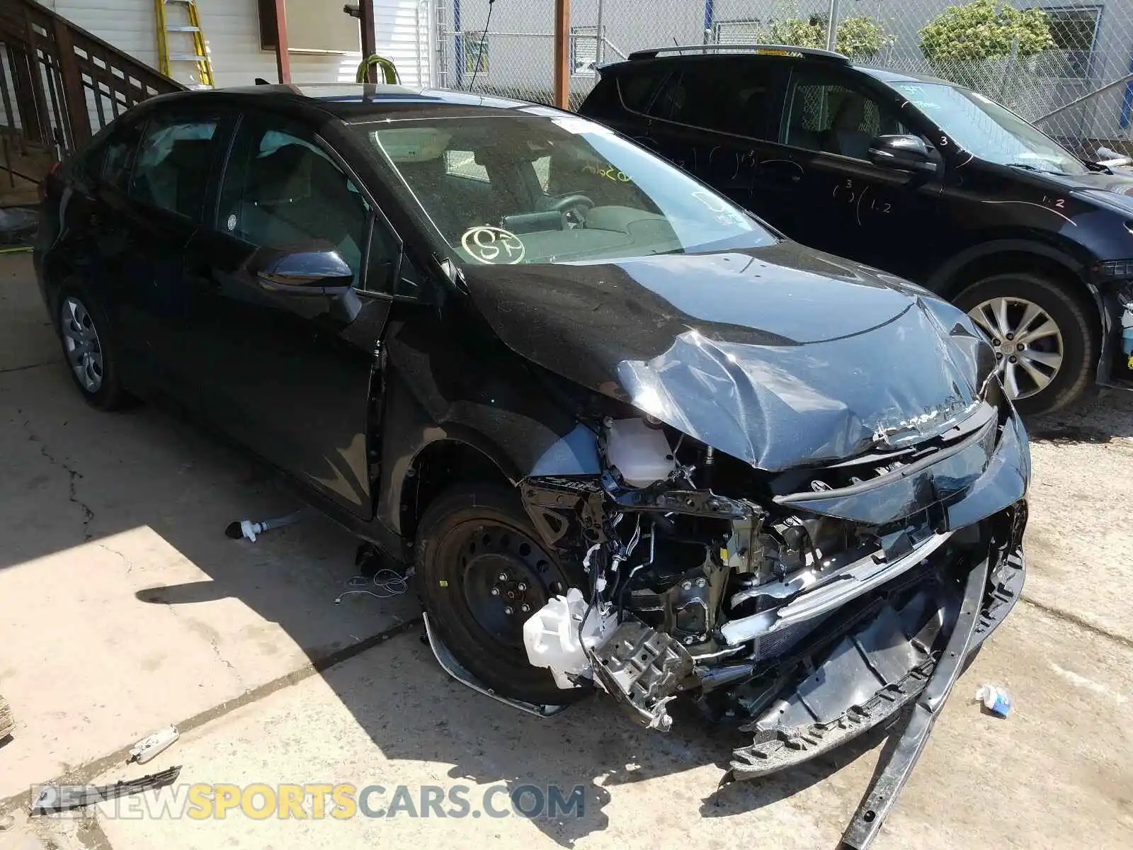 1 Photograph of a damaged car 5YFEPRAEXLP077842 TOYOTA COROLLA 2020
