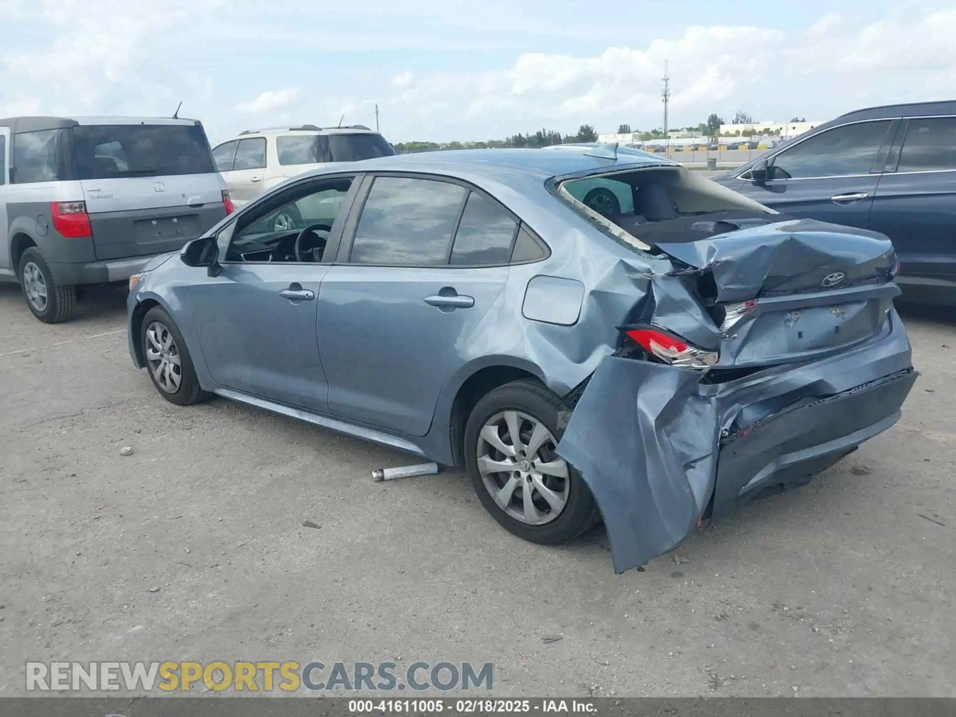 3 Photograph of a damaged car 5YFEPRAEXLP083267 TOYOTA COROLLA 2020