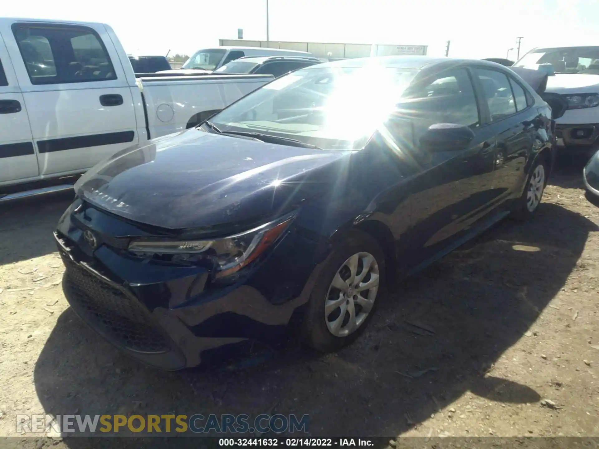2 Photograph of a damaged car 5YFEPRAEXLP083575 TOYOTA COROLLA 2020