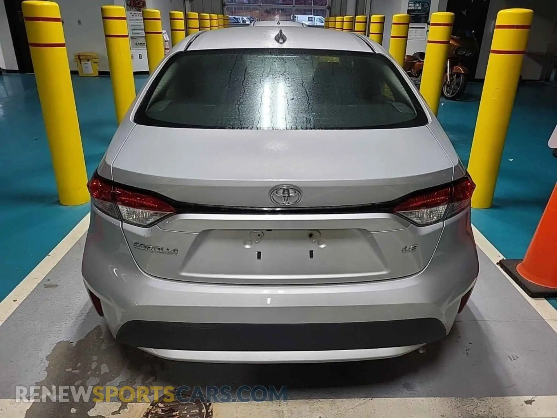 1 Photograph of a damaged car 5YFEPRAEXLP086007 TOYOTA COROLLA 2020
