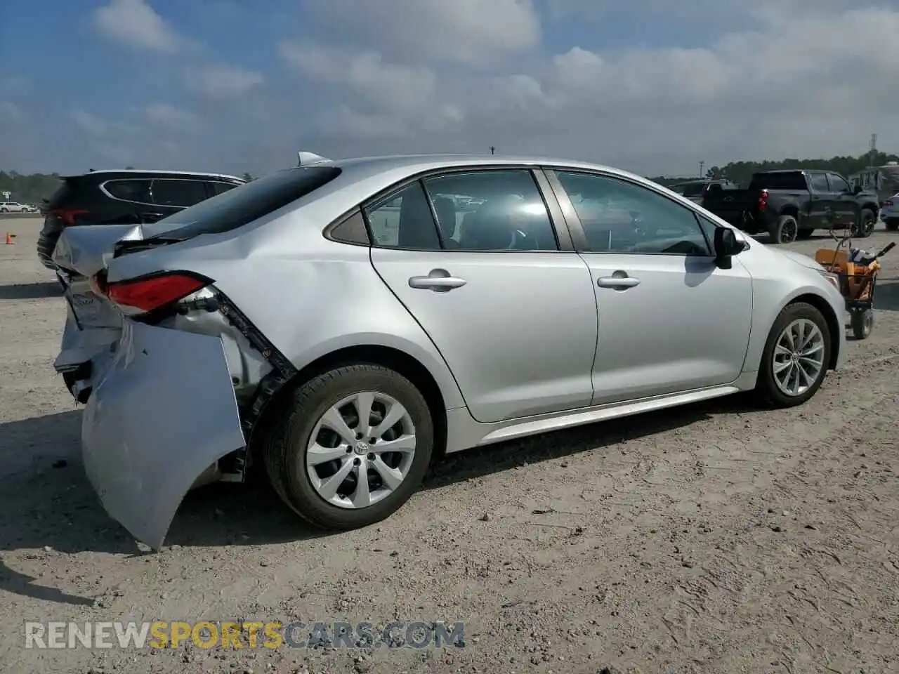 3 Photograph of a damaged car 5YFEPRAEXLP090168 TOYOTA COROLLA 2020