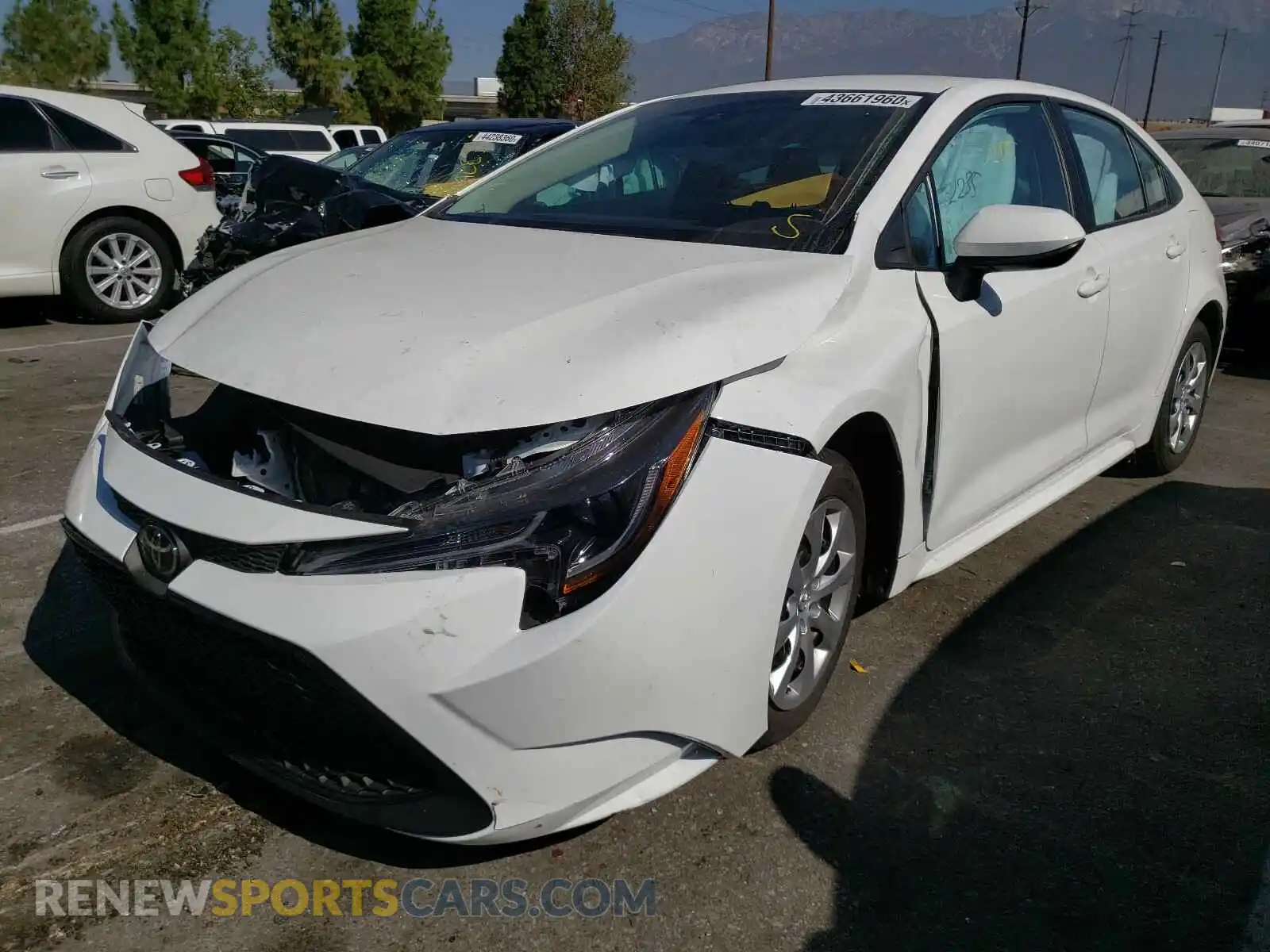 2 Photograph of a damaged car 5YFEPRAEXLP094138 TOYOTA COROLLA 2020