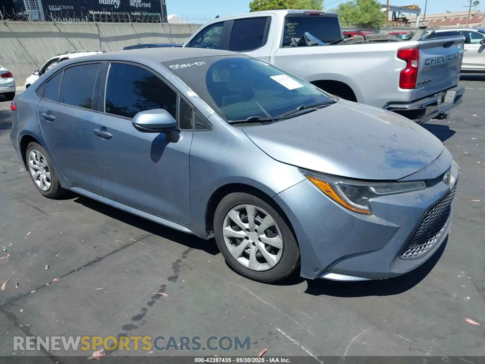 1 Photograph of a damaged car 5YFEPRAEXLP094978 TOYOTA COROLLA 2020