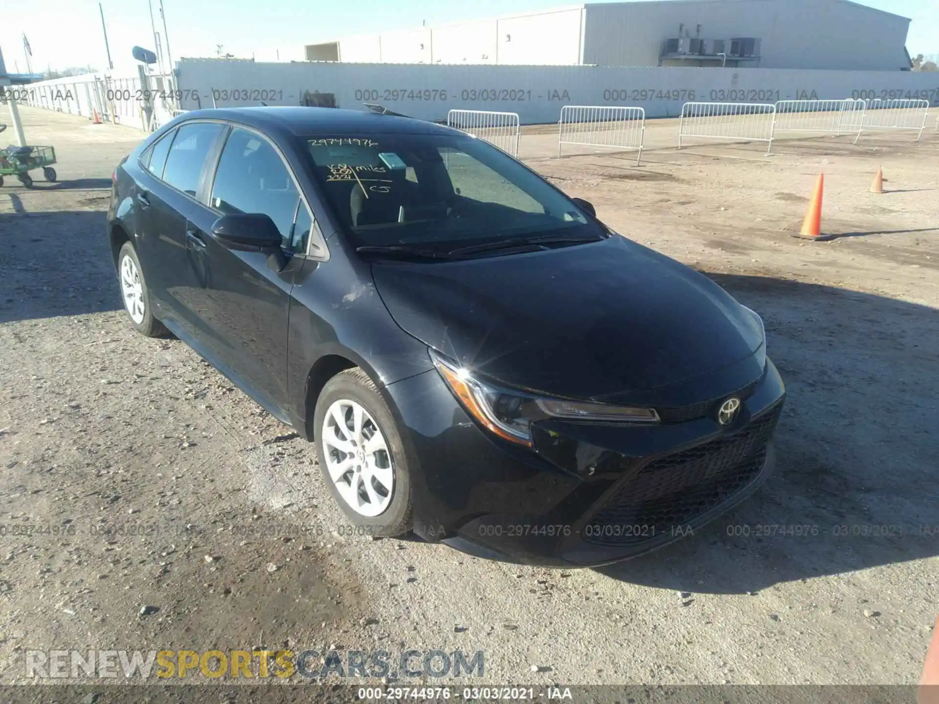 1 Photograph of a damaged car 5YFEPRAEXLP102061 TOYOTA COROLLA 2020