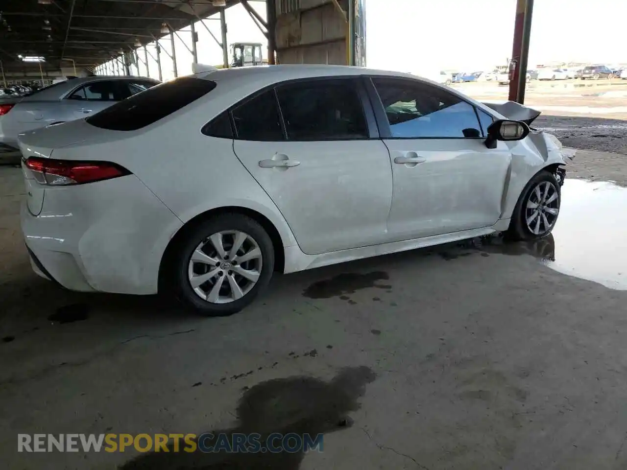 3 Photograph of a damaged car 5YFEPRAEXLP103808 TOYOTA COROLLA 2020