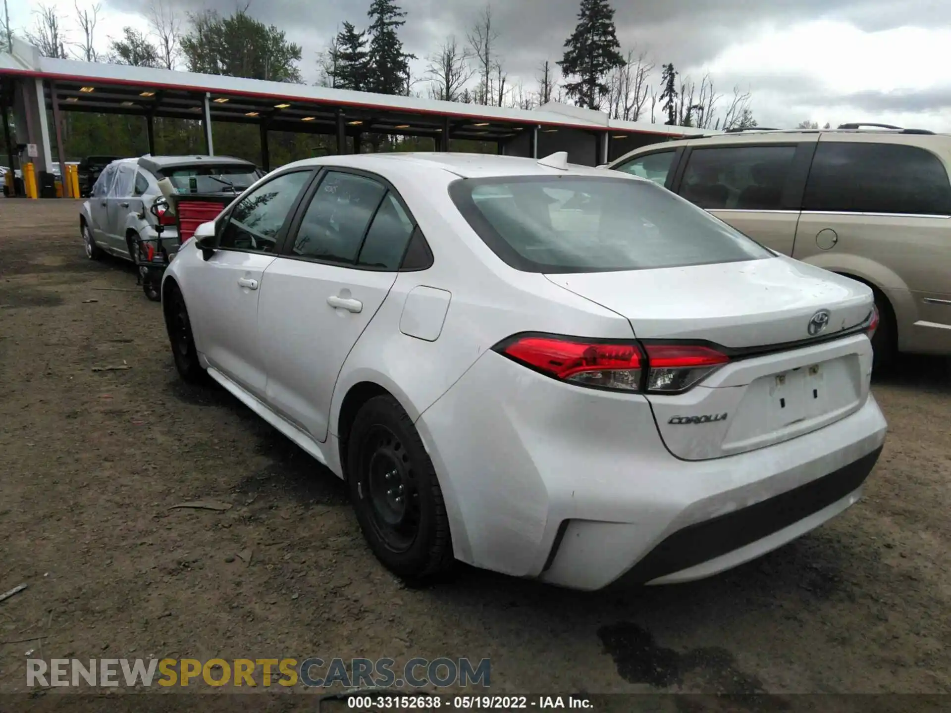 3 Photograph of a damaged car 5YFEPRAEXLP107874 TOYOTA COROLLA 2020