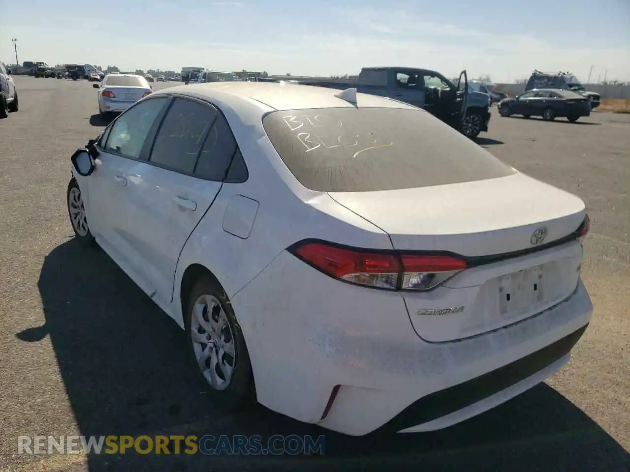 3 Photograph of a damaged car 5YFEPRAEXLP111620 TOYOTA COROLLA 2020