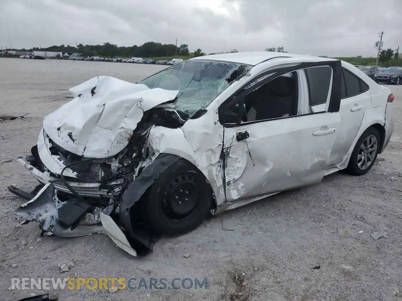 1 Photograph of a damaged car 5YFEPRAEXLP117837 TOYOTA COROLLA 2020