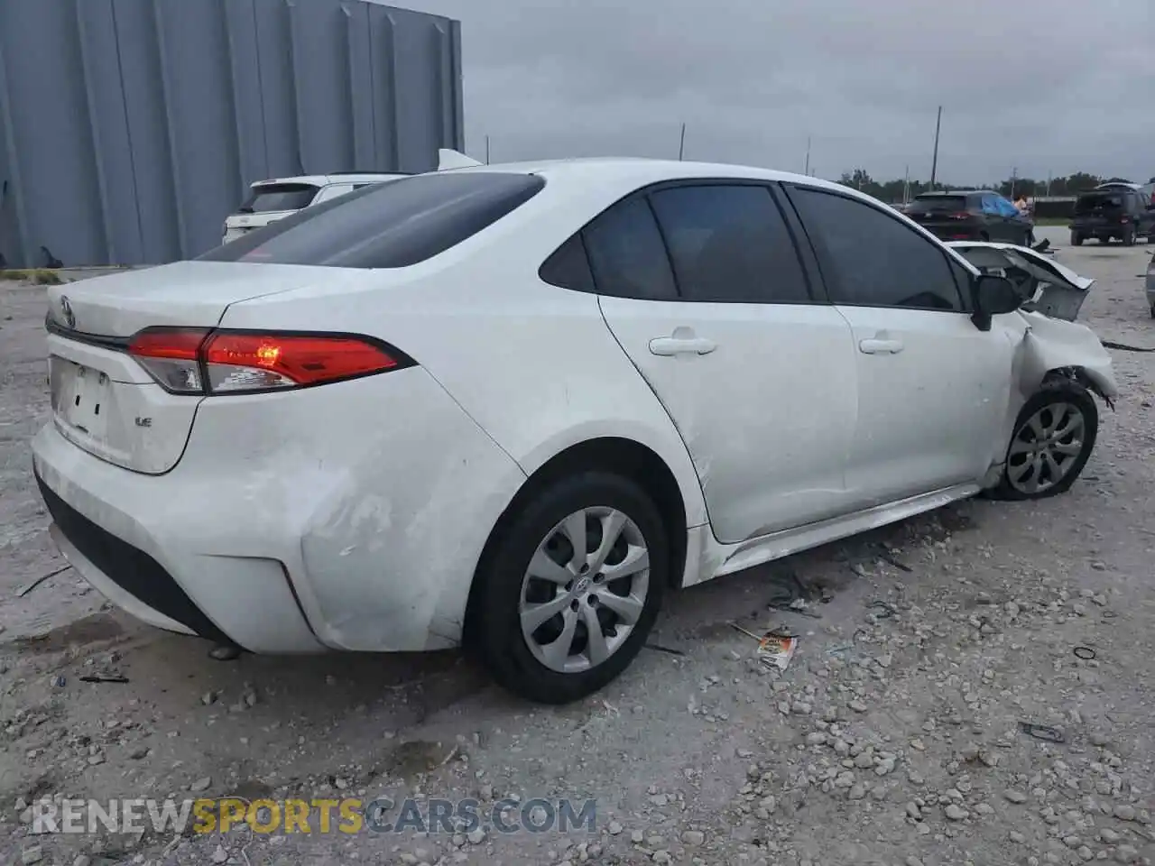 3 Photograph of a damaged car 5YFEPRAEXLP117837 TOYOTA COROLLA 2020