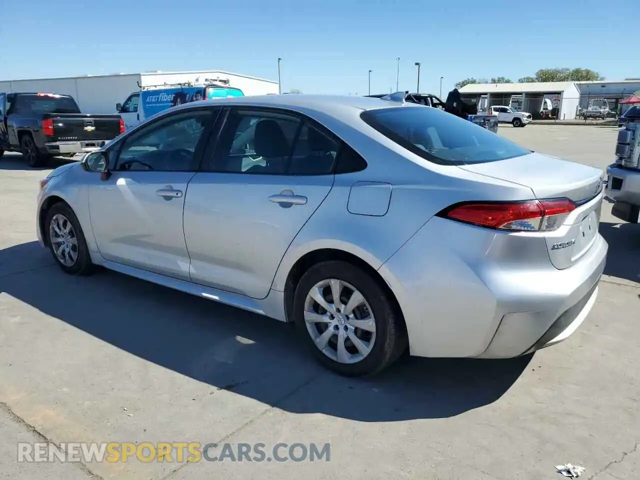 2 Photograph of a damaged car 5YFEPRAEXLP121743 TOYOTA COROLLA 2020