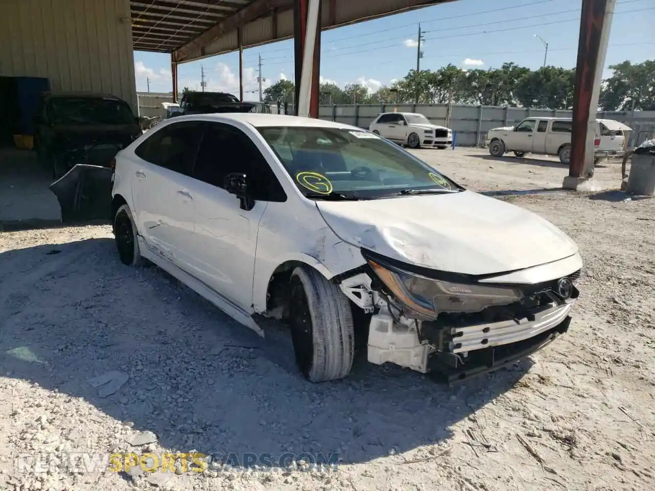 1 Photograph of a damaged car 5YFEPRAEXLP124657 TOYOTA COROLLA 2020