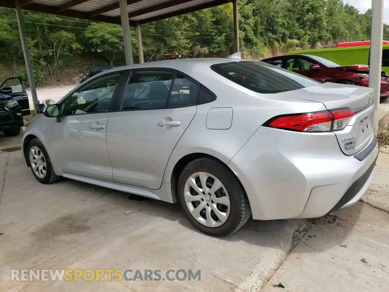 2 Photograph of a damaged car 5YFEPRAEXLP127557 TOYOTA COROLLA 2020