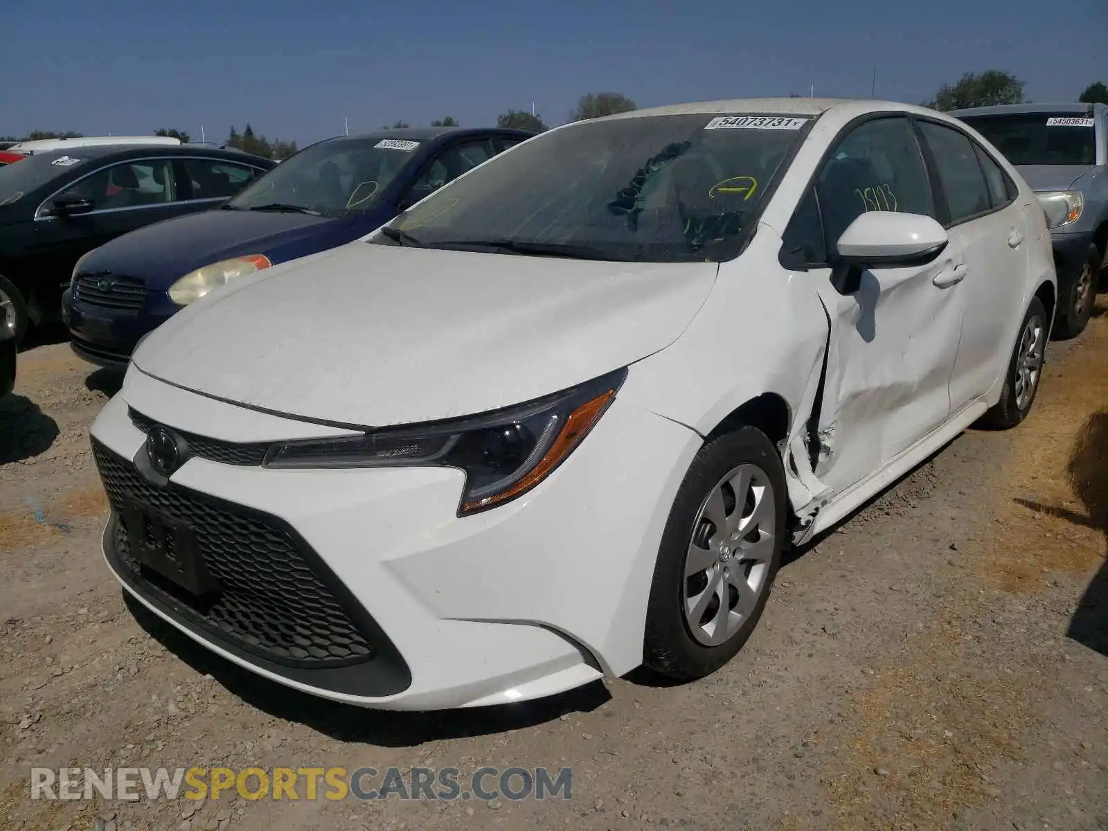 2 fotografías del automóvil dañado 5YFEPRAEXLP132211 TOYOTA COROLLA 2020