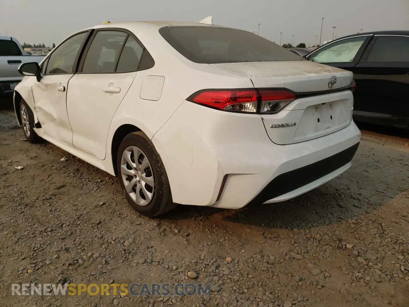3 fotografías del automóvil dañado 5YFEPRAEXLP132211 TOYOTA COROLLA 2020