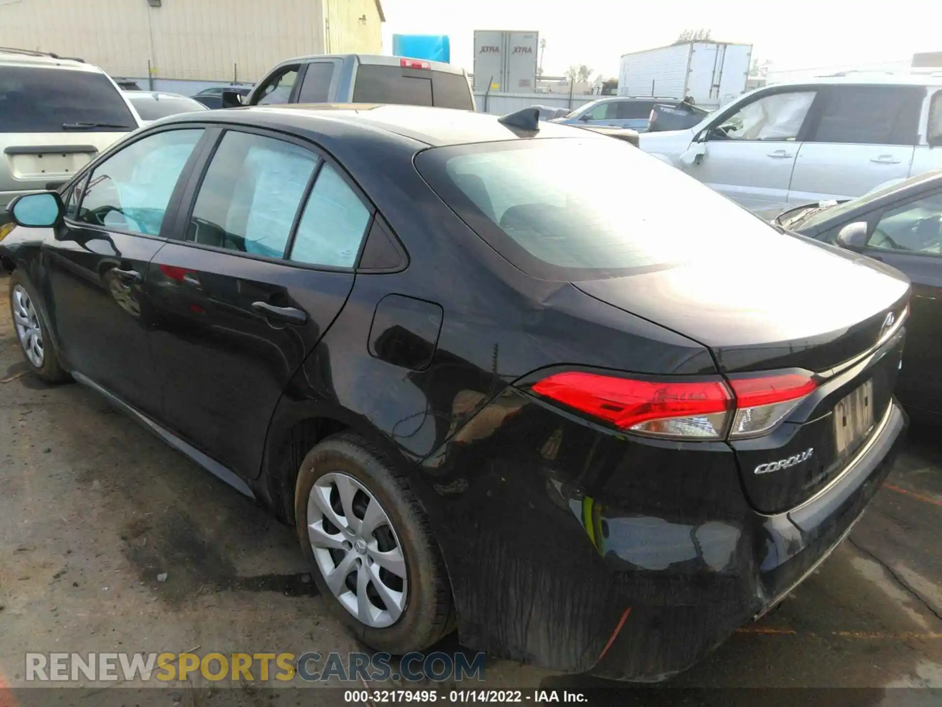 3 Photograph of a damaged car 5YFEPRAEXLP135254 TOYOTA COROLLA 2020