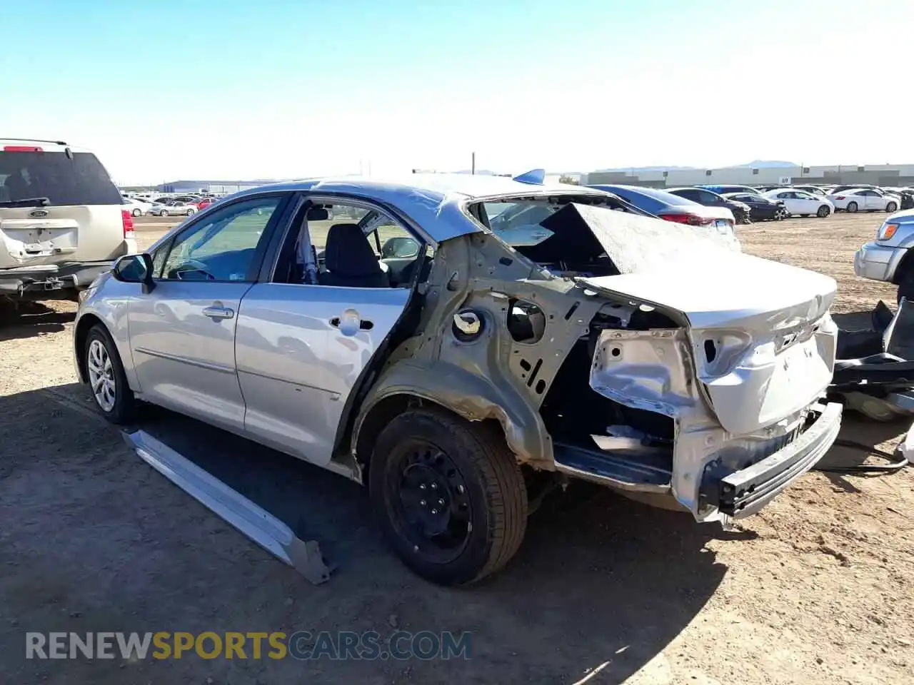 2 Photograph of a damaged car 5YFEPRAEXLP138915 TOYOTA COROLLA 2020