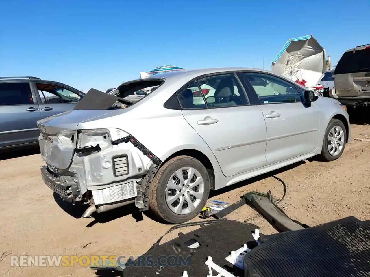 3 Photograph of a damaged car 5YFEPRAEXLP138915 TOYOTA COROLLA 2020