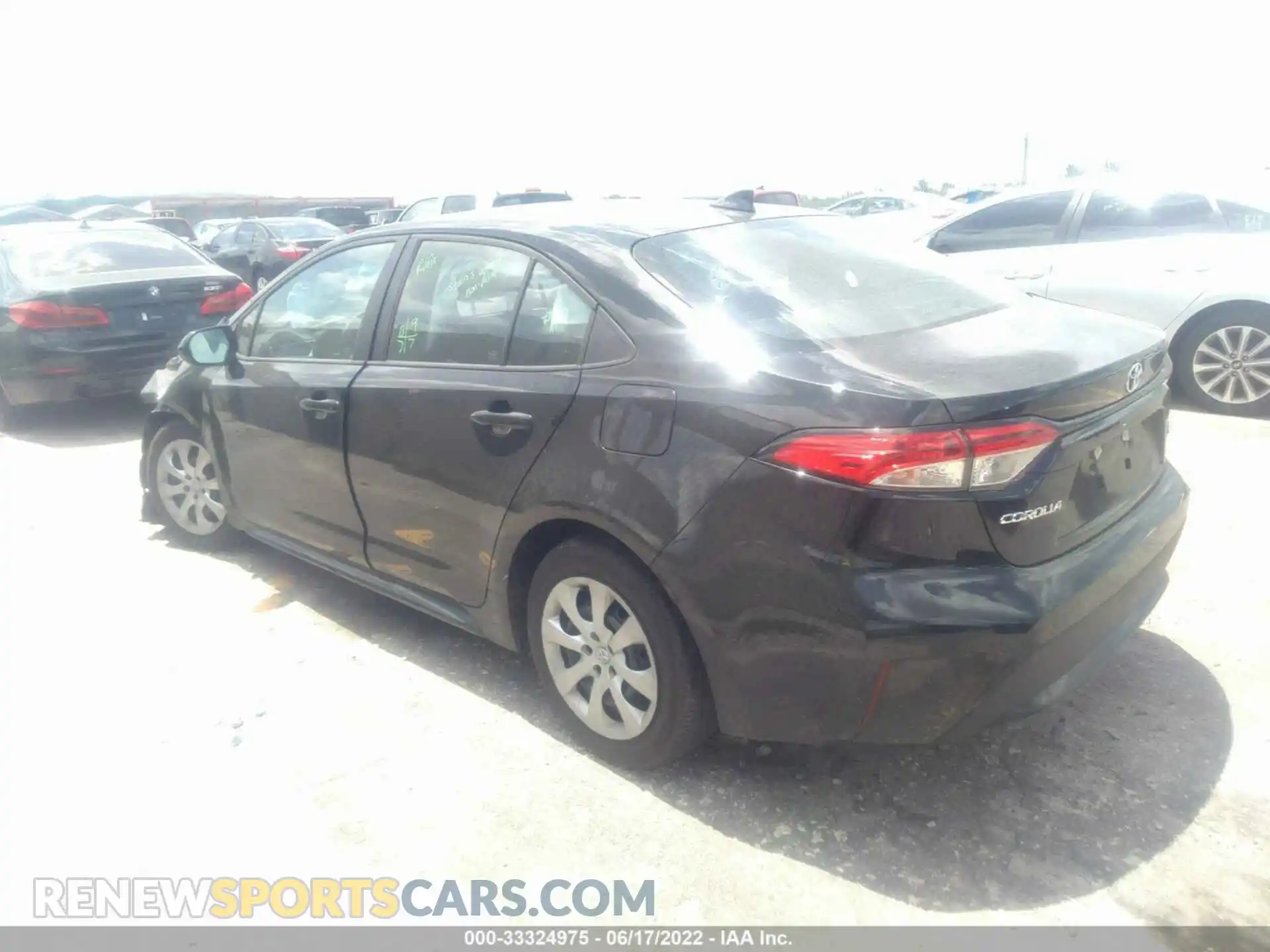 3 Photograph of a damaged car 5YFEPRAEXLP141927 TOYOTA COROLLA 2020