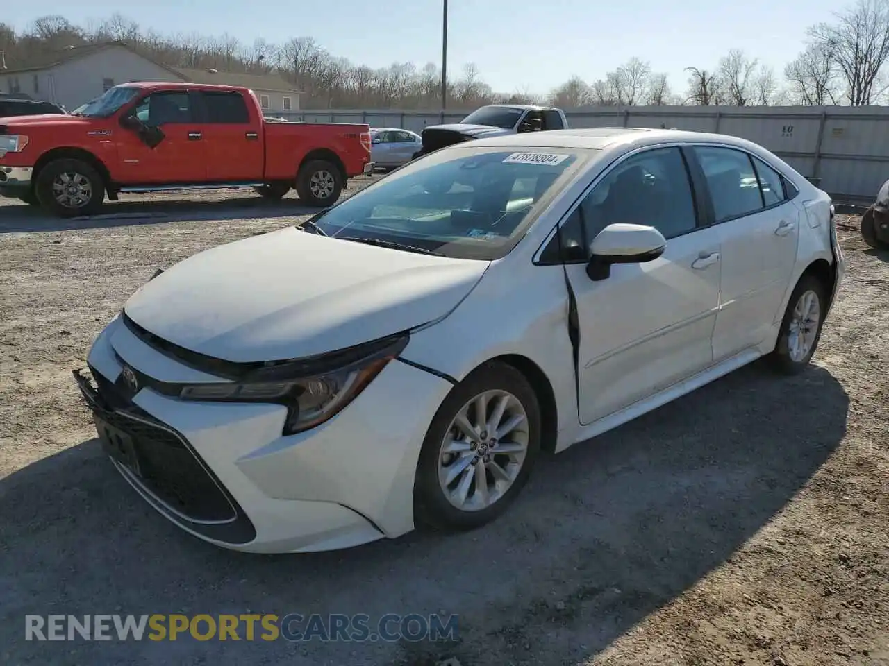 1 Photograph of a damaged car 5YFFPRAE1LP070136 TOYOTA COROLLA 2020