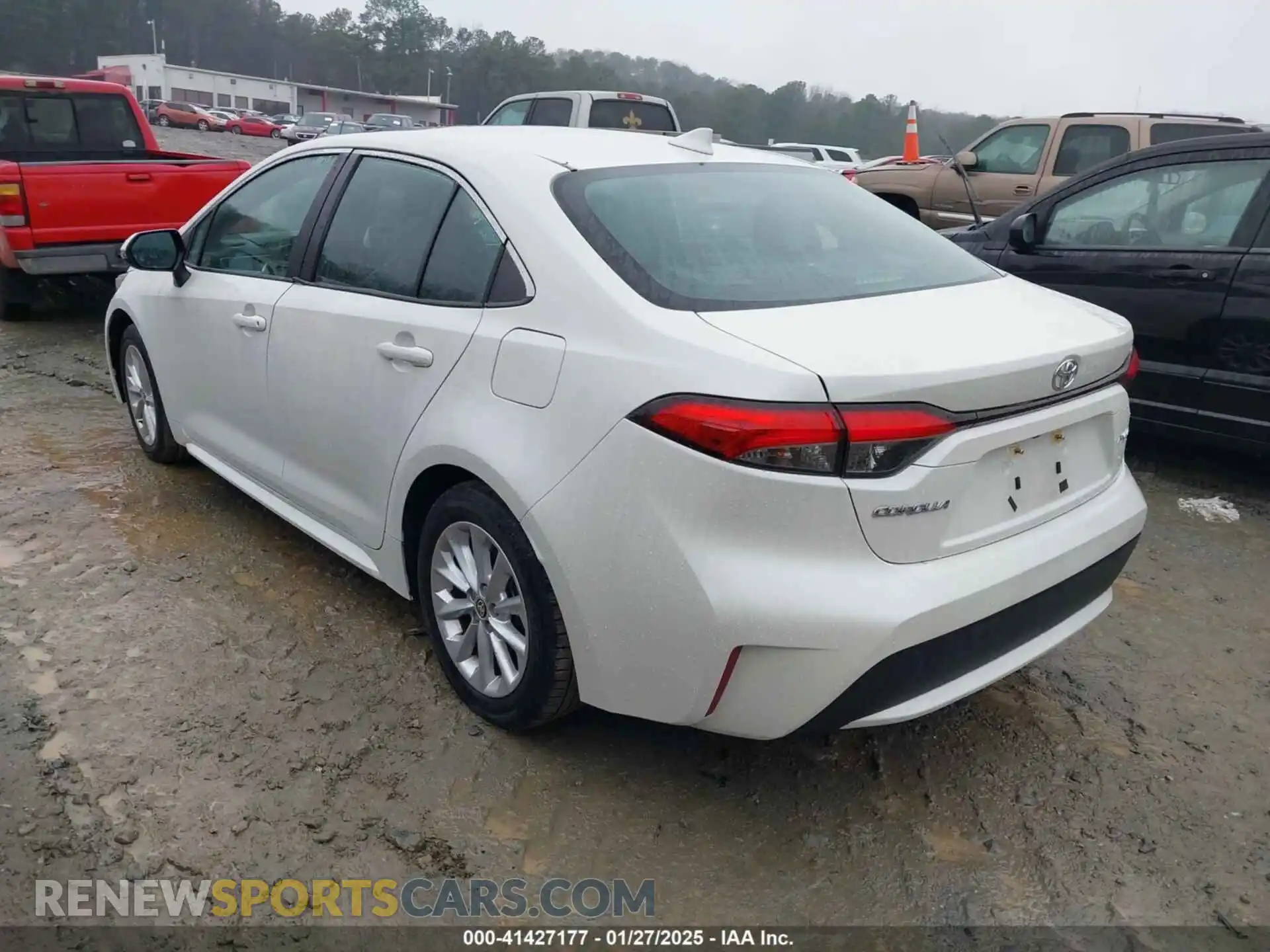 3 Photograph of a damaged car 5YFFPRAE2LP048324 TOYOTA COROLLA 2020