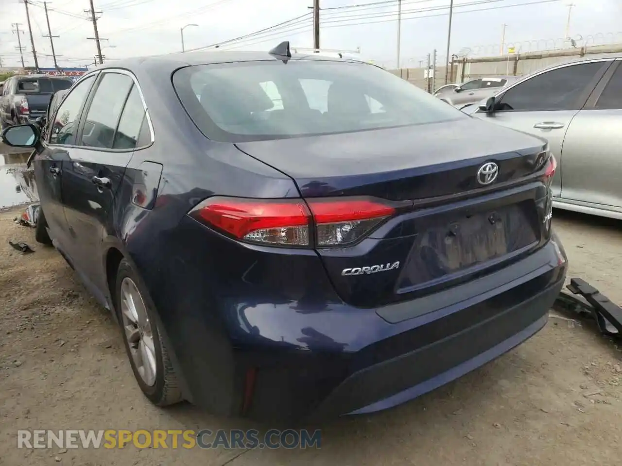 3 fotografías del automóvil dañado 5YFFPRAE4LP049474 TOYOTA COROLLA 2020