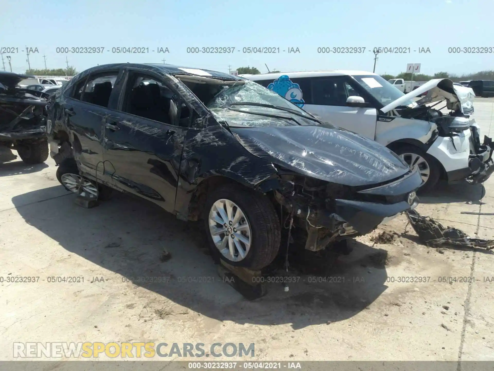 1 Photograph of a damaged car 5YFHPRAE2LP014487 TOYOTA COROLLA 2020