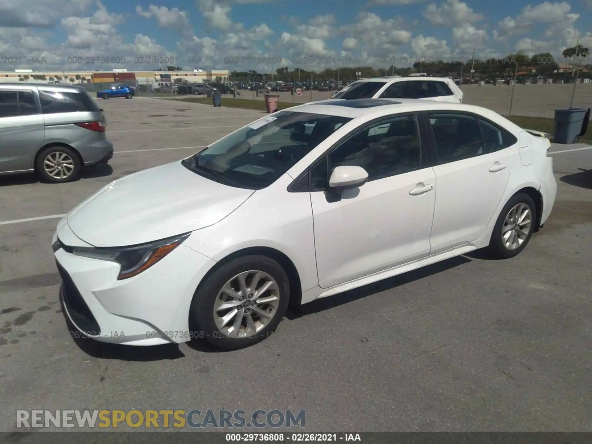 2 Photograph of a damaged car 5YFHPRAE5LP007906 TOYOTA COROLLA 2020