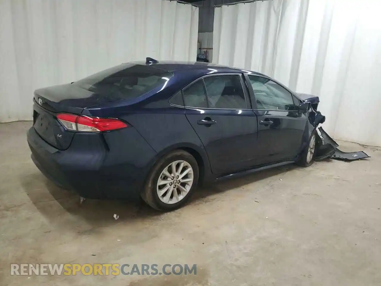 3 Photograph of a damaged car 5YFHPRAE7LP016140 TOYOTA COROLLA 2020