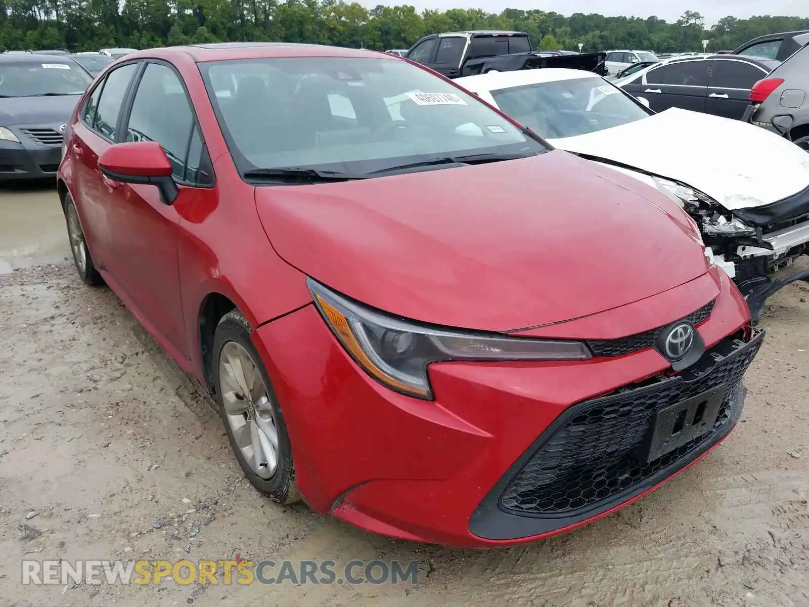 1 Photograph of a damaged car 5YFHPRAE8LP007933 TOYOTA COROLLA 2020