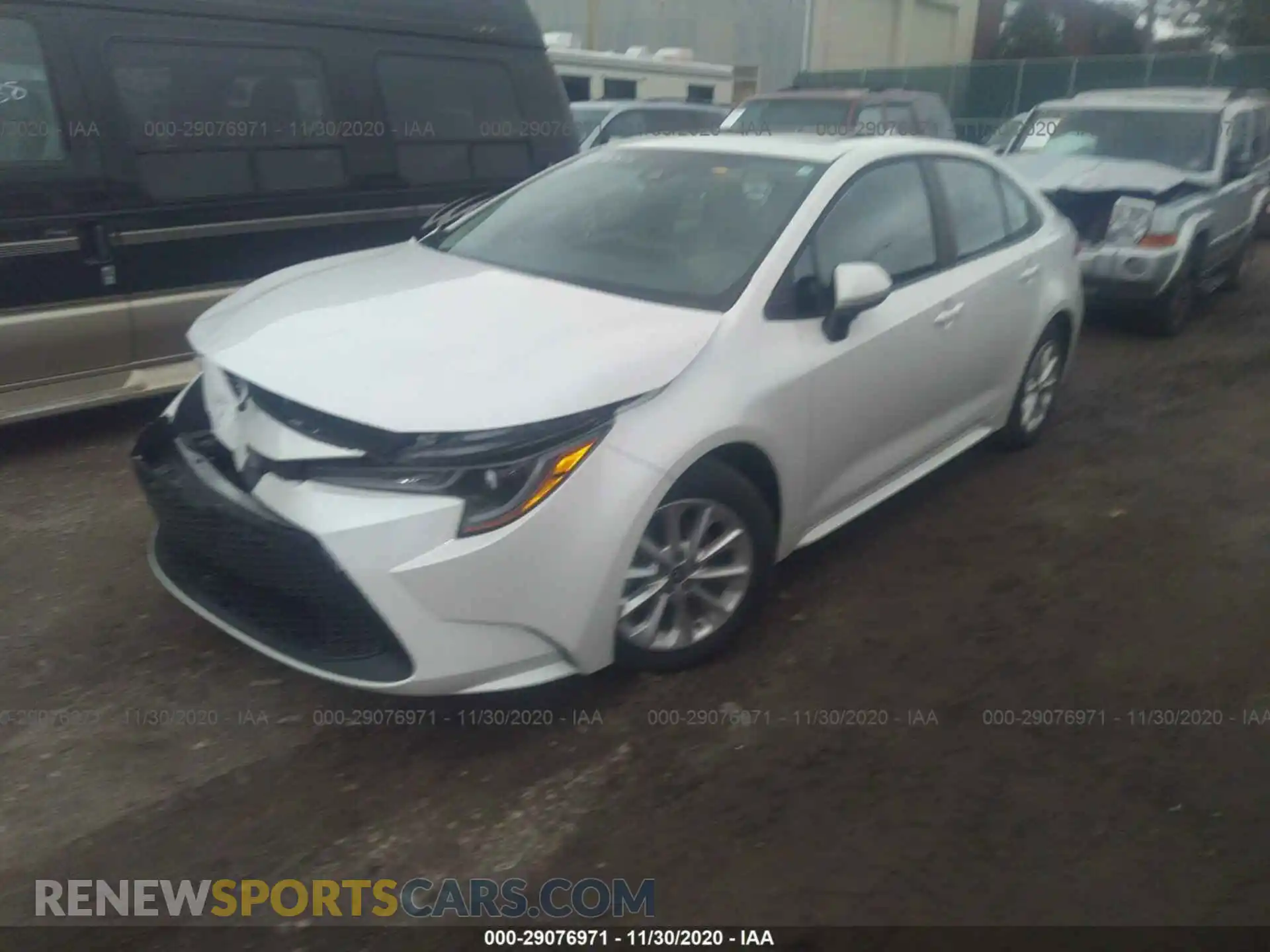 2 Photograph of a damaged car 5YFHPRAE9LP115221 TOYOTA COROLLA 2020