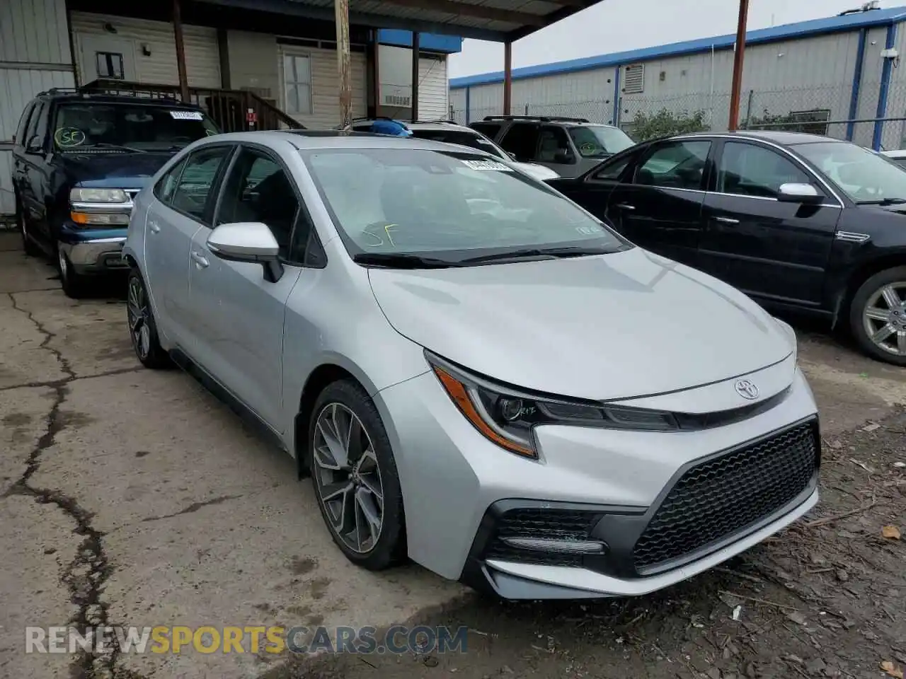 1 Photograph of a damaged car 5YFM4RCE2LP027597 TOYOTA COROLLA 2020
