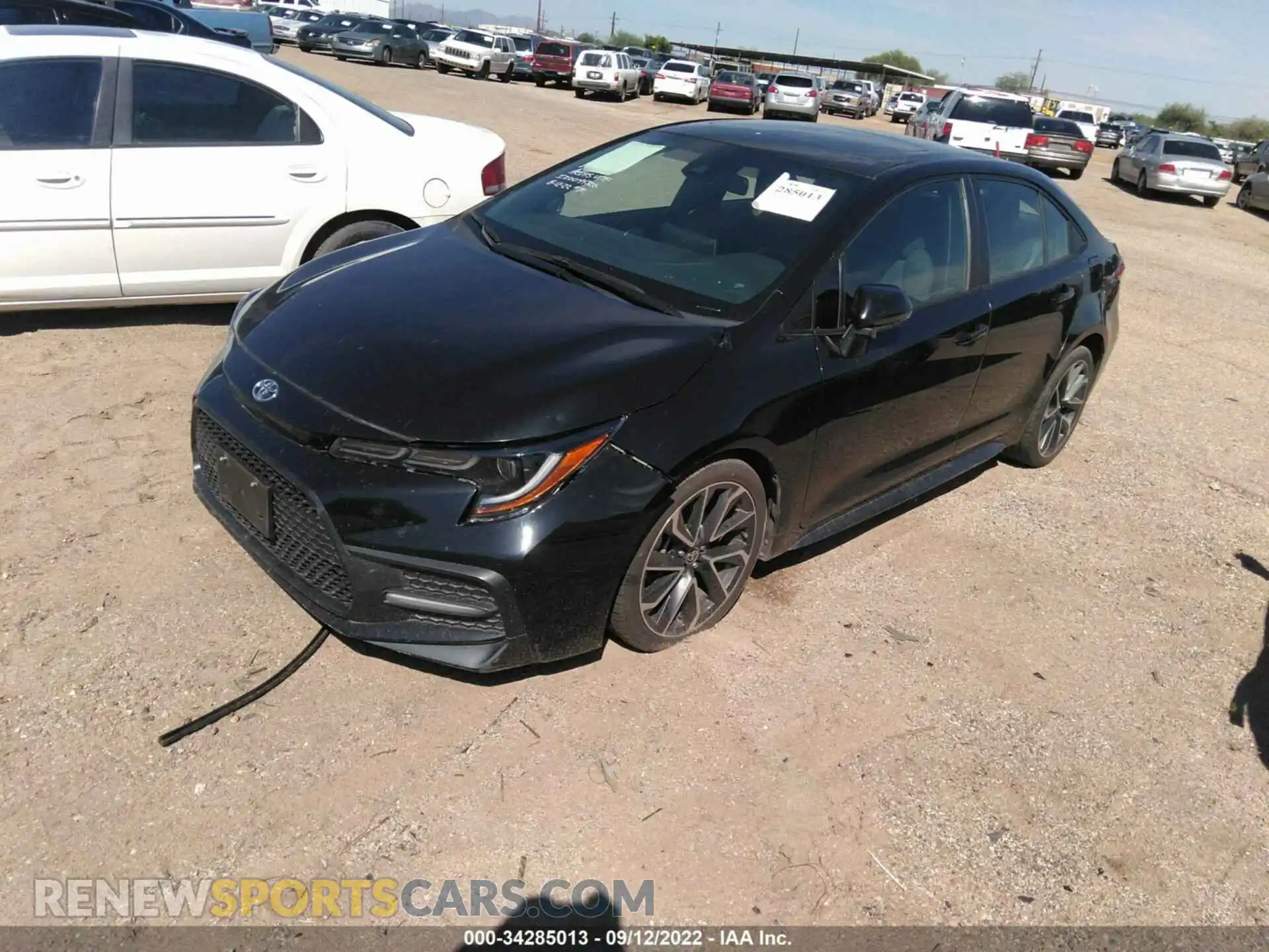 2 Photograph of a damaged car 5YFM4RCE4LP043963 TOYOTA COROLLA 2020