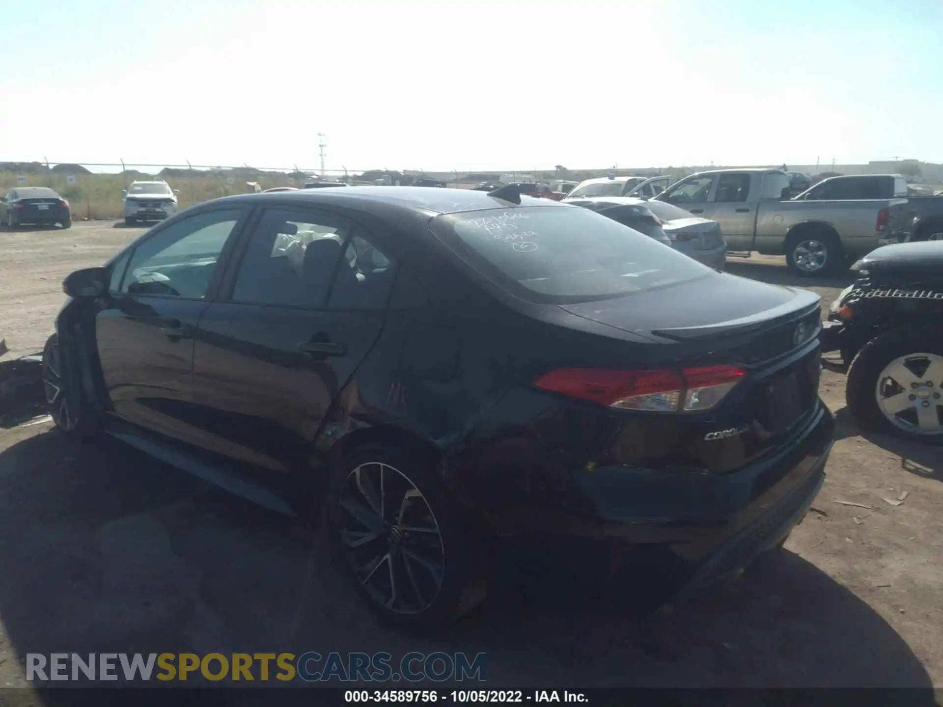 3 Photograph of a damaged car 5YFP4RCE1LP013557 TOYOTA COROLLA 2020