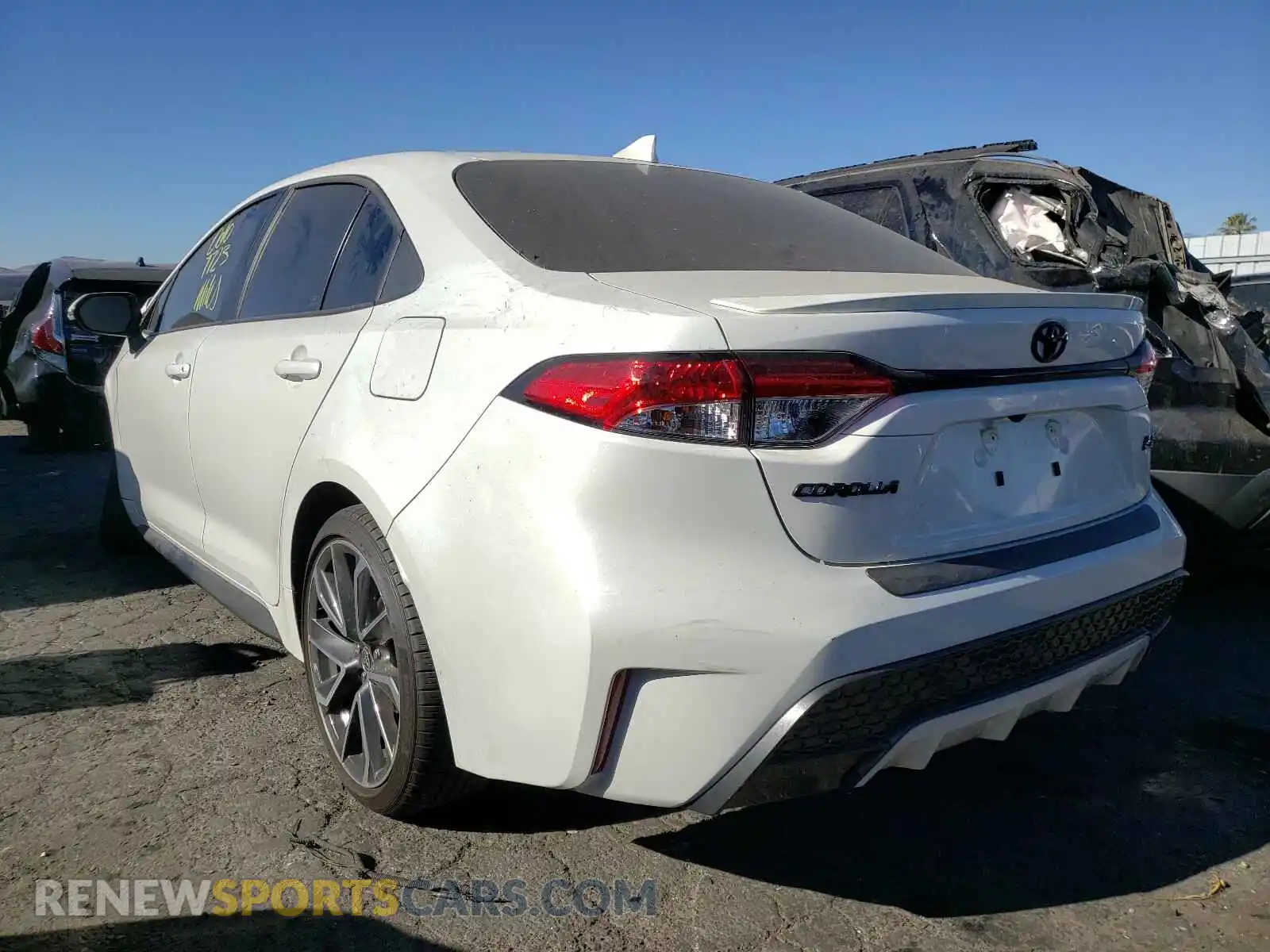 3 Photograph of a damaged car 5YFP4RCE1LP026809 TOYOTA COROLLA 2020