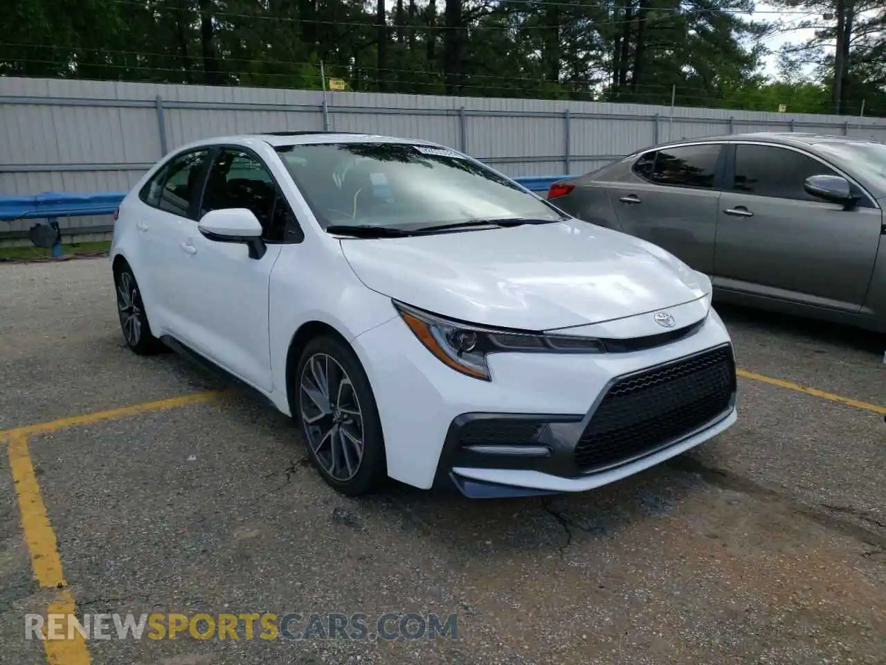 1 Photograph of a damaged car 5YFP4RCE1LP053430 TOYOTA COROLLA 2020
