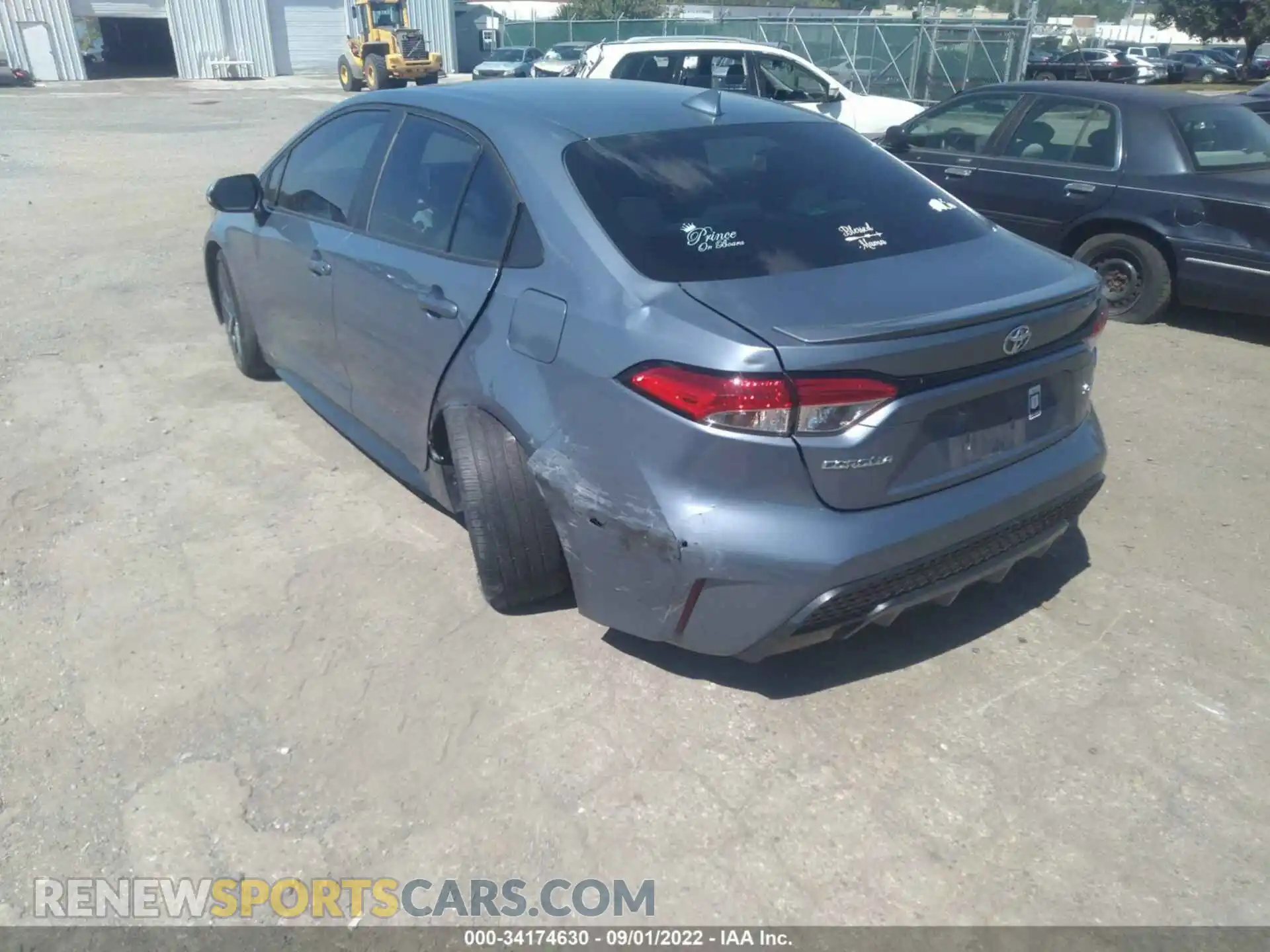 3 Photograph of a damaged car 5YFP4RCE2LP015446 TOYOTA COROLLA 2020