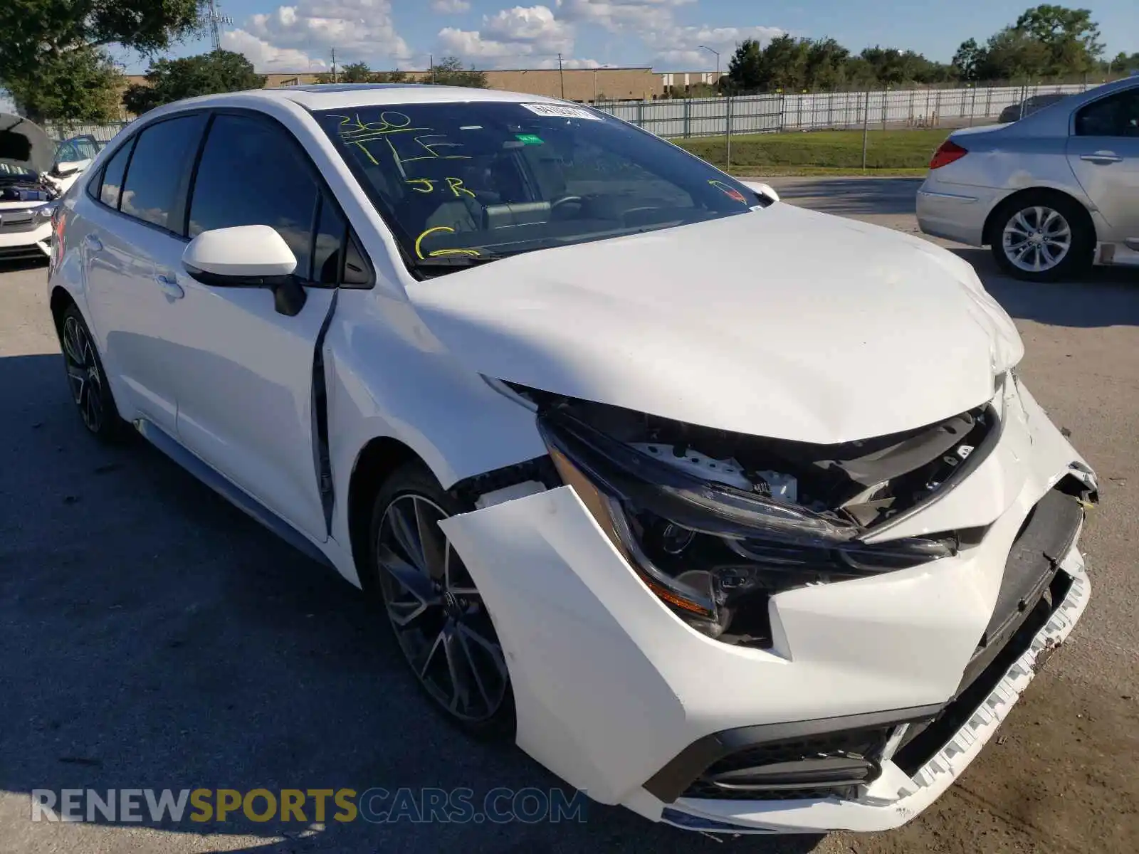 1 Photograph of a damaged car 5YFP4RCE2LP030447 TOYOTA COROLLA 2020