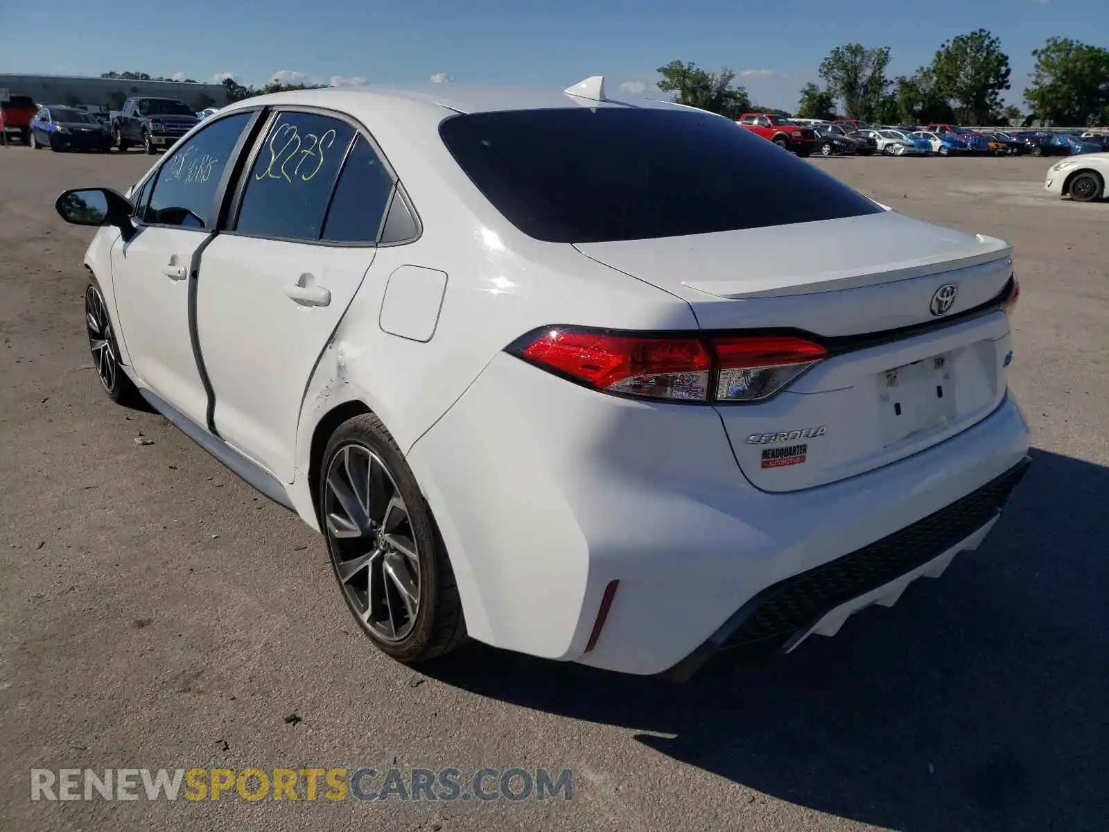3 Photograph of a damaged car 5YFP4RCE2LP030447 TOYOTA COROLLA 2020