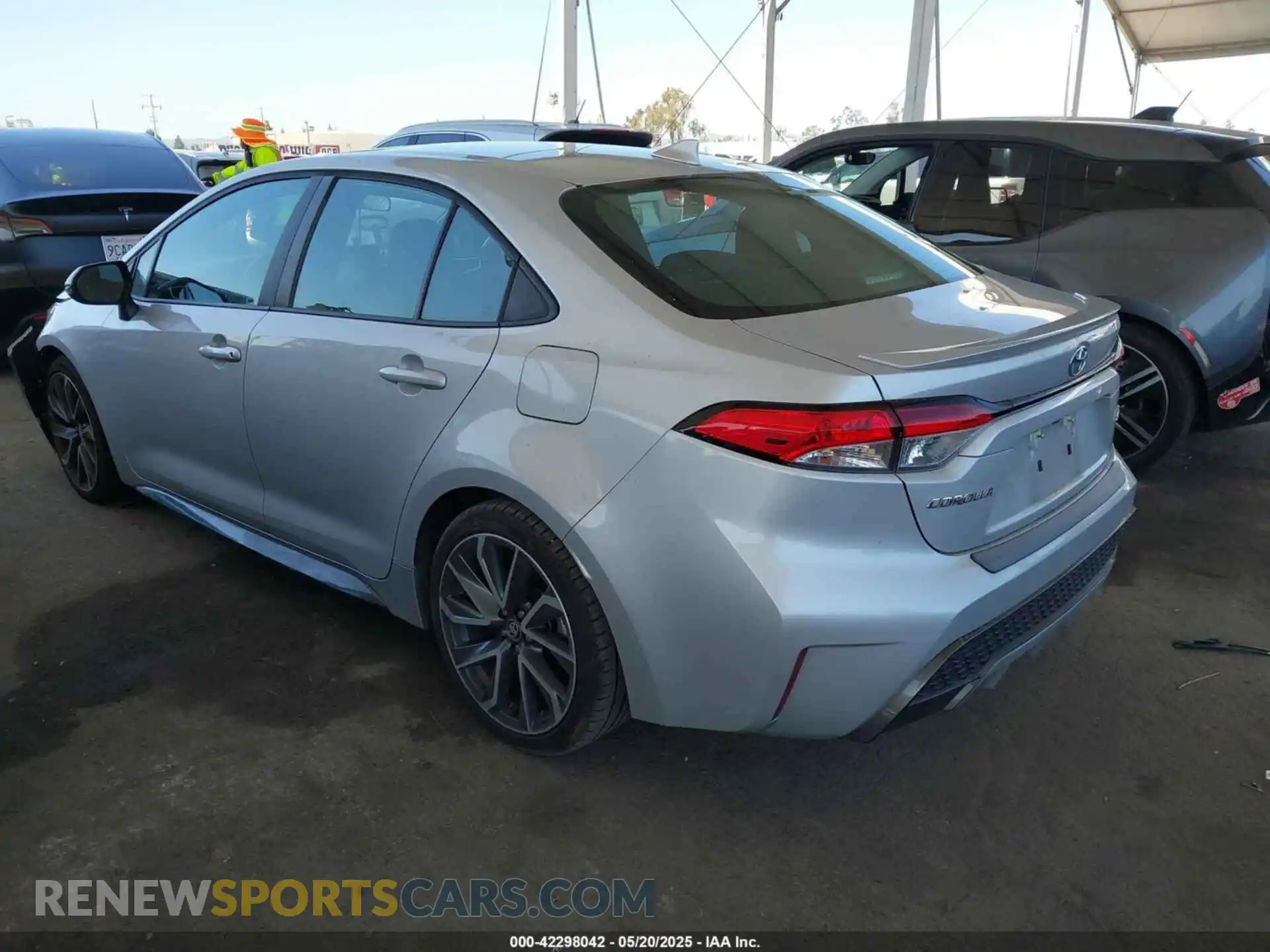 3 Photograph of a damaged car 5YFP4RCE2LP048270 TOYOTA COROLLA 2020