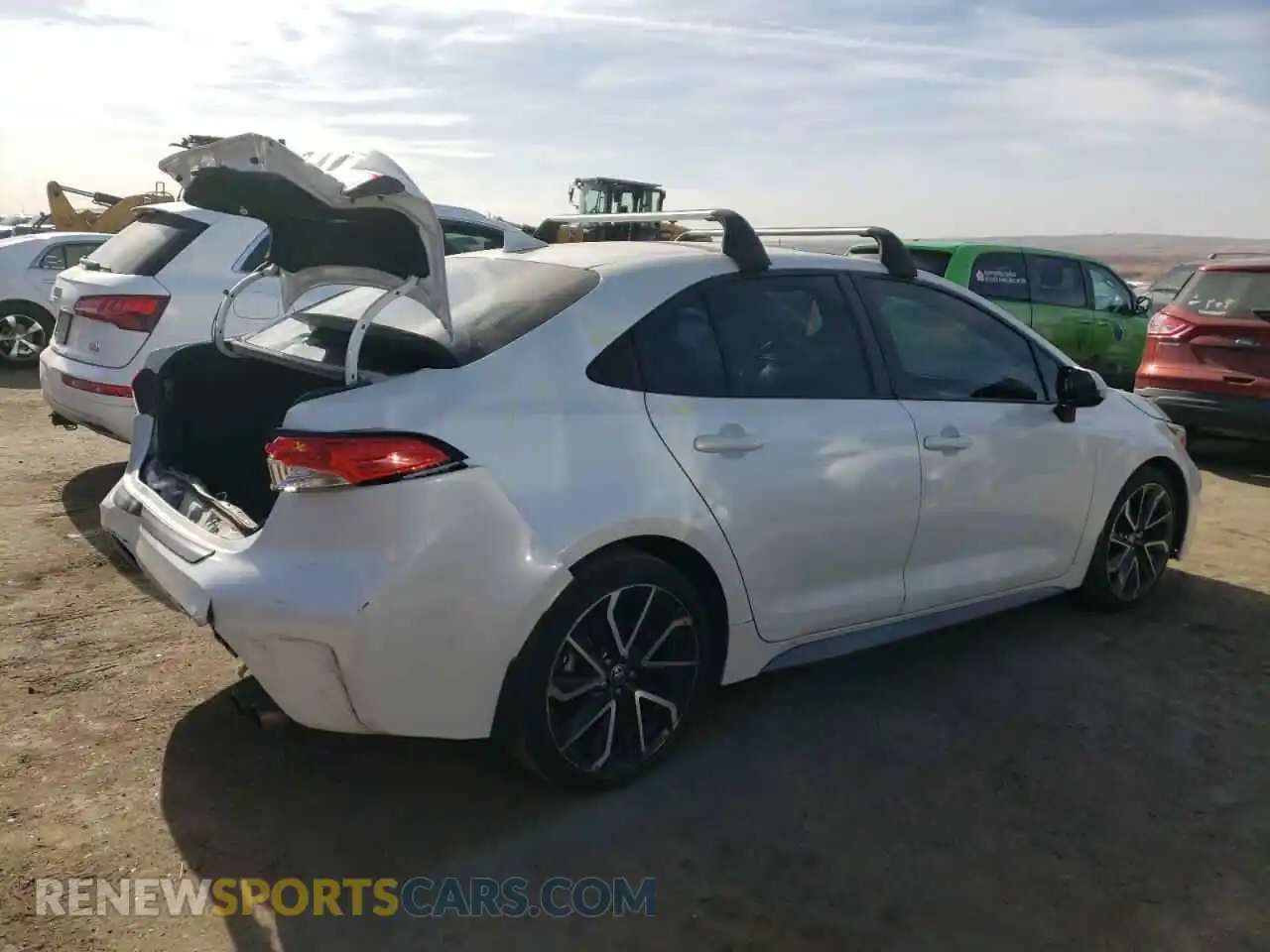 3 Photograph of a damaged car 5YFP4RCE3LP005699 TOYOTA COROLLA 2020