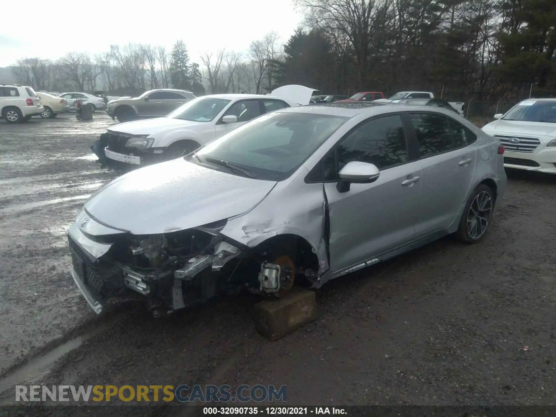 2 Photograph of a damaged car 5YFP4RCE3LP027184 TOYOTA COROLLA 2020