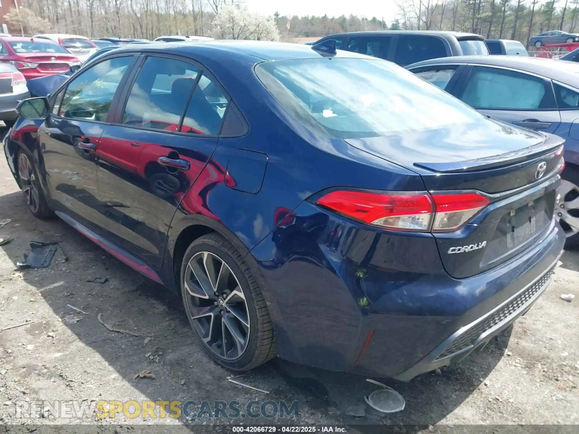 3 Photograph of a damaged car 5YFP4RCE3LP046642 TOYOTA COROLLA 2020