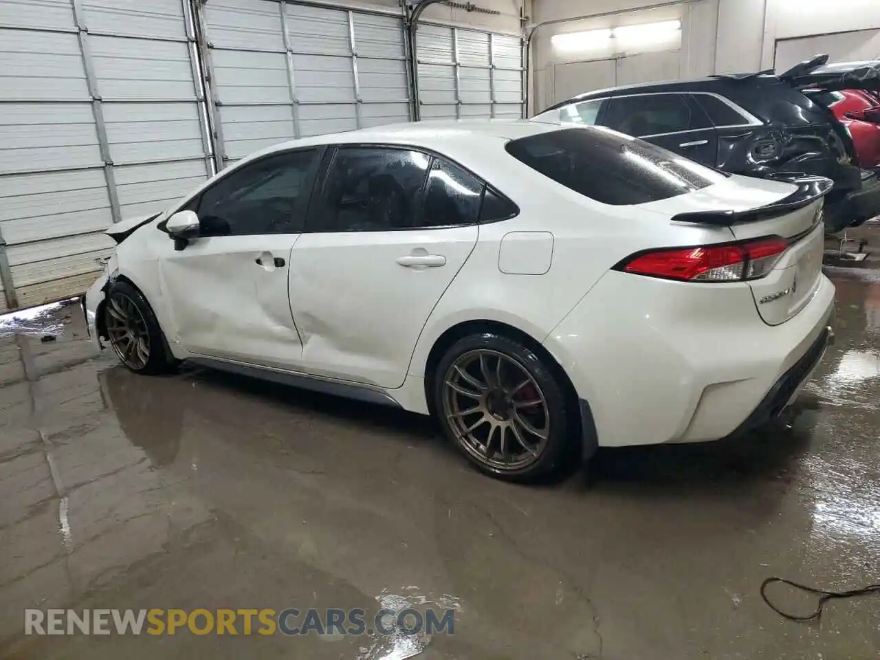 2 Photograph of a damaged car 5YFP4RCE4LP056385 TOYOTA COROLLA 2020