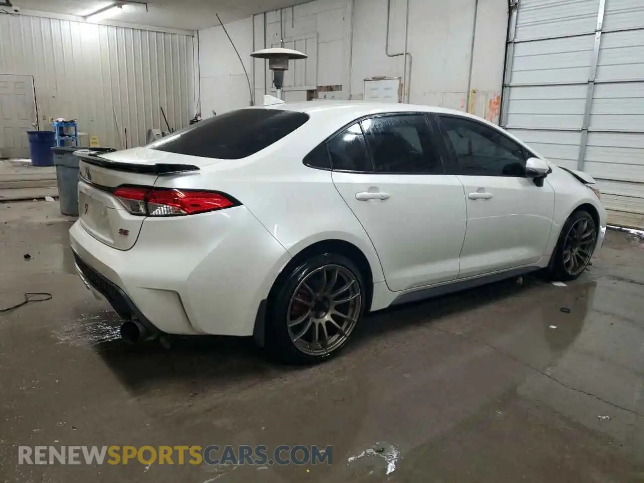 3 Photograph of a damaged car 5YFP4RCE4LP056385 TOYOTA COROLLA 2020