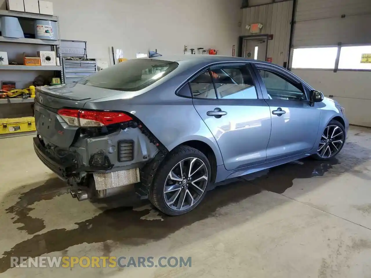3 Photograph of a damaged car 5YFP4RCE5LP014033 TOYOTA COROLLA 2020
